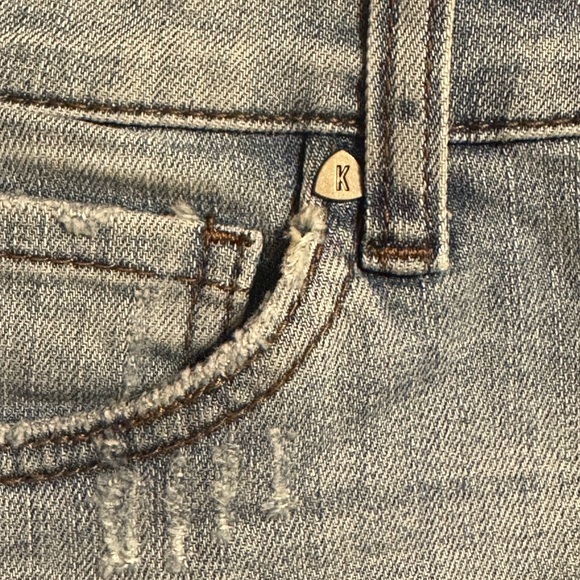 Kut from the Kloth Shorts - Picture 9 of 11